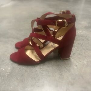 Liz Claiborne Burgundy Strappy Heels